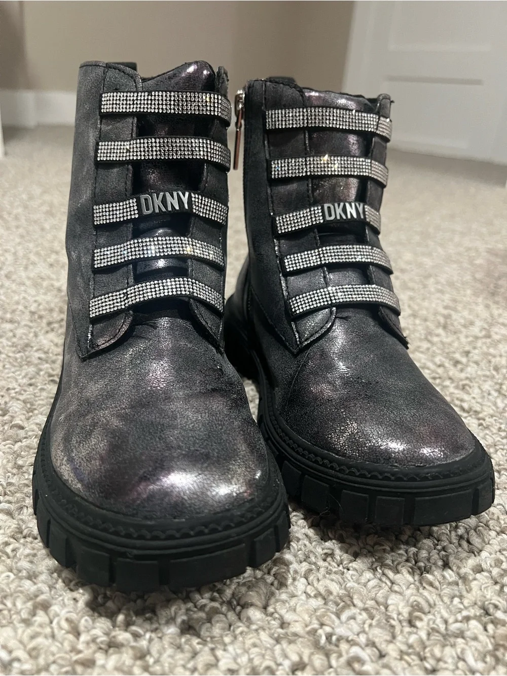DKNY Girls Sparkle Rhinestone Metallic Charcoal Combat Boots Size 1
